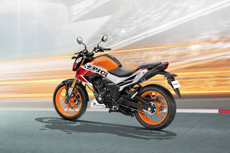 Honda Hornet 2 0 Repsol Edition Price Images Mileage Specs Features