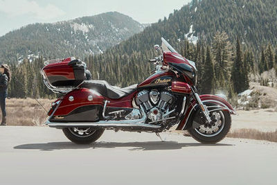 Indian Roadmaster Elite Right Side View