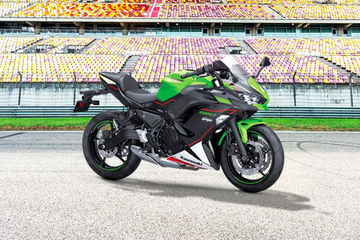 Kawasaki Ninja 650 Price - Mileage, Colours, Images | Bikedekho