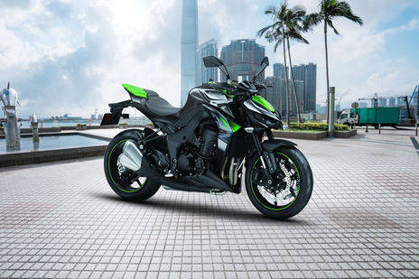 Kawasaki Z1000 Price, EMI, Specs, Images, Mileage and Colours