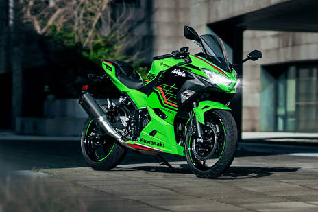 Kawasaki new discount model bike 2021