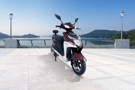 Komaki XGT KM Insurance Price