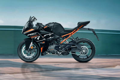 KTM RC 200 Left Side View