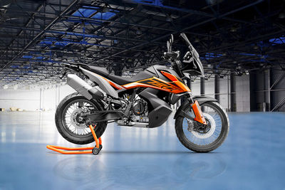 KTM 790 Adventure Right Side View