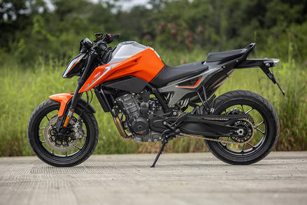 KTM 790 Duke Estimated Price, Launch Date 2020, Images ...