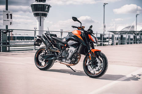 KTM 890 Duke STD