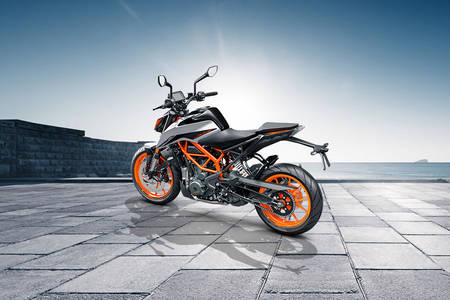 ktm duke 300