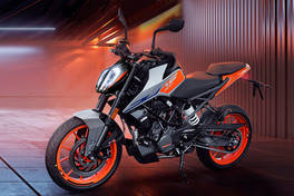 ktm duke 200 2021