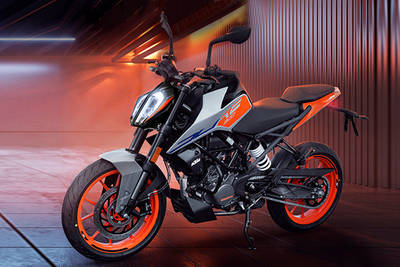 KTM Duke 200 (2013 - 2024) Front Left View