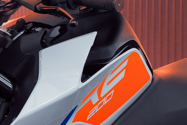 KTM 200 Duke Price - Mileage, Colours, Images