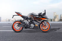 KTM RC 200 (2016-2021) KTM RC 200 (2016-2021)