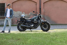 Moto Guzzi V9 Moto Guzzi V9