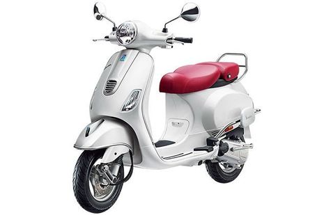 Vespa Elegante BIANCO PERLA Vespa Elegante BIANCO PERLA