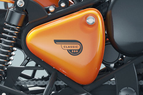 royal enfield classic 350 orange colour price