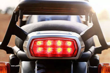 himalayan tail light