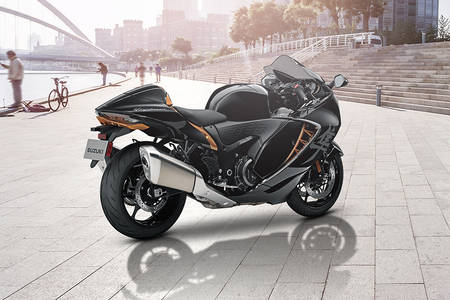 Sale > suzuki hayabusa on road price > in stock