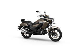 bajaj intruder price