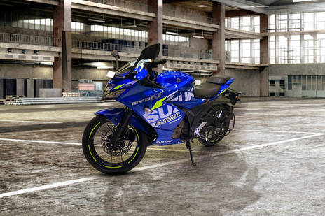 Suzuki Gixxer SF 250 Price in Delhi - Gixxer SF 250 On ...