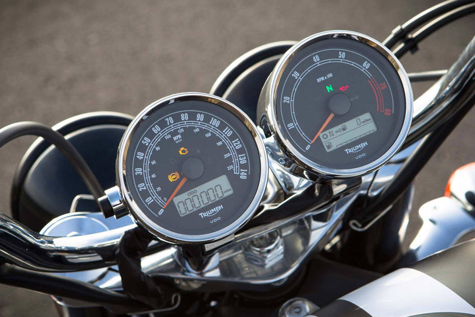 triumph rocket 3 speedometer