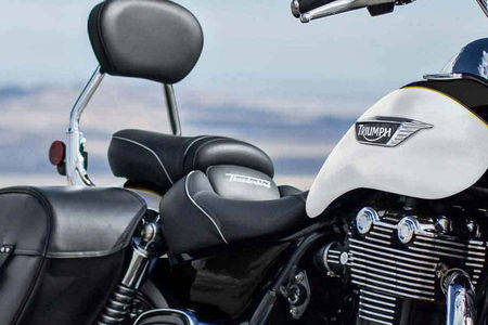 Triumph Thunderbird Price Specs Mileage Reviews Images