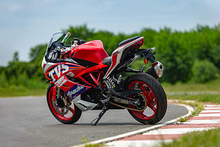 Tvs apache rr 310 best sale new model 2021 price