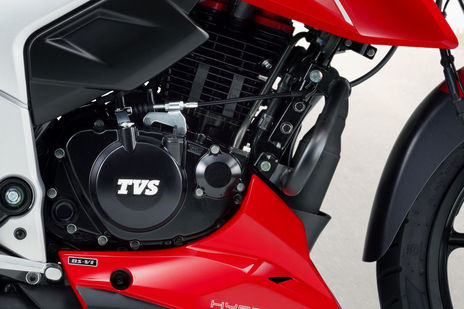 21 Tvs Apache Rtr 160 4v Launched More Power And Torque At Same Price Bikedekho