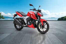 Used TVS Apache RTR 160 4V Bikes in Delhi