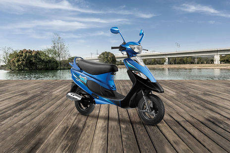 scooty on road price