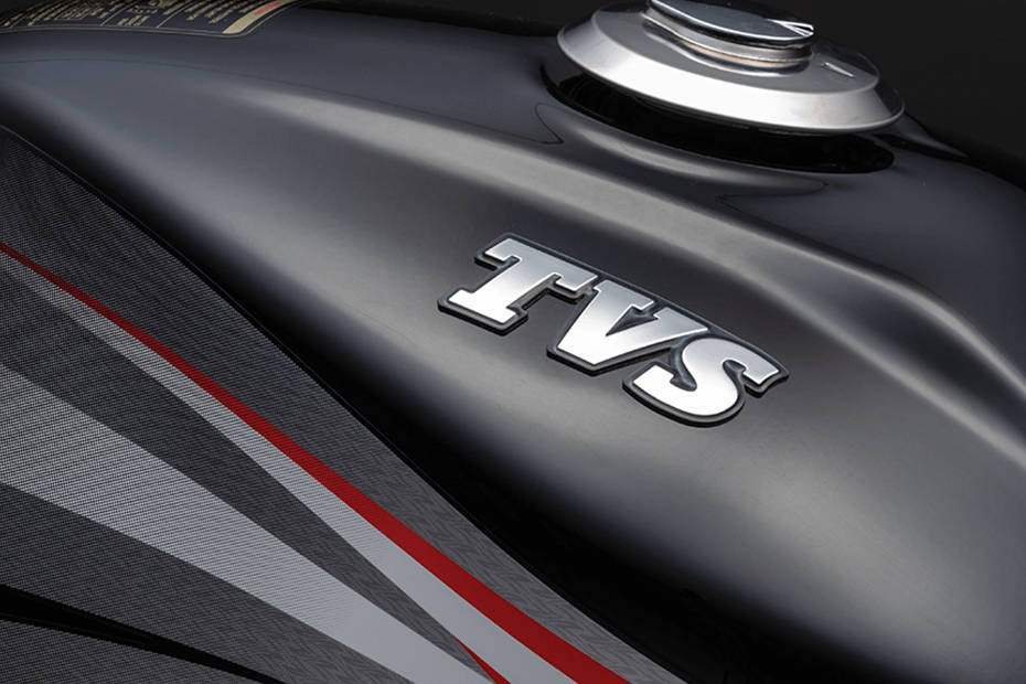 tvs sport on road price