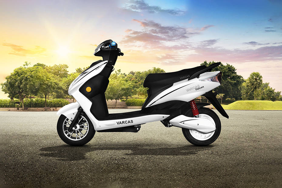 Varcas Falcon STD Price, Images, Mileage, Specs &amp; Features