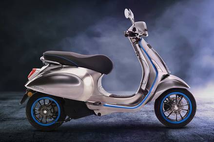 Vespa Elettrica Estimated Price, Launch Date 2020, Images ...