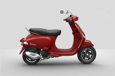 Vespa motorbike deals price