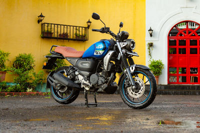 Yamaha FZ-X Front Right View