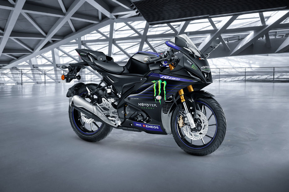Yamaha R15 V4 M MotoGP Edition Price, Images, Mileage, Specs & Features