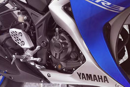 Yamaha YZF-R3 Price - Mileage, Images, Colours