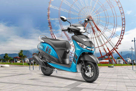 Alpha on sale scooty price