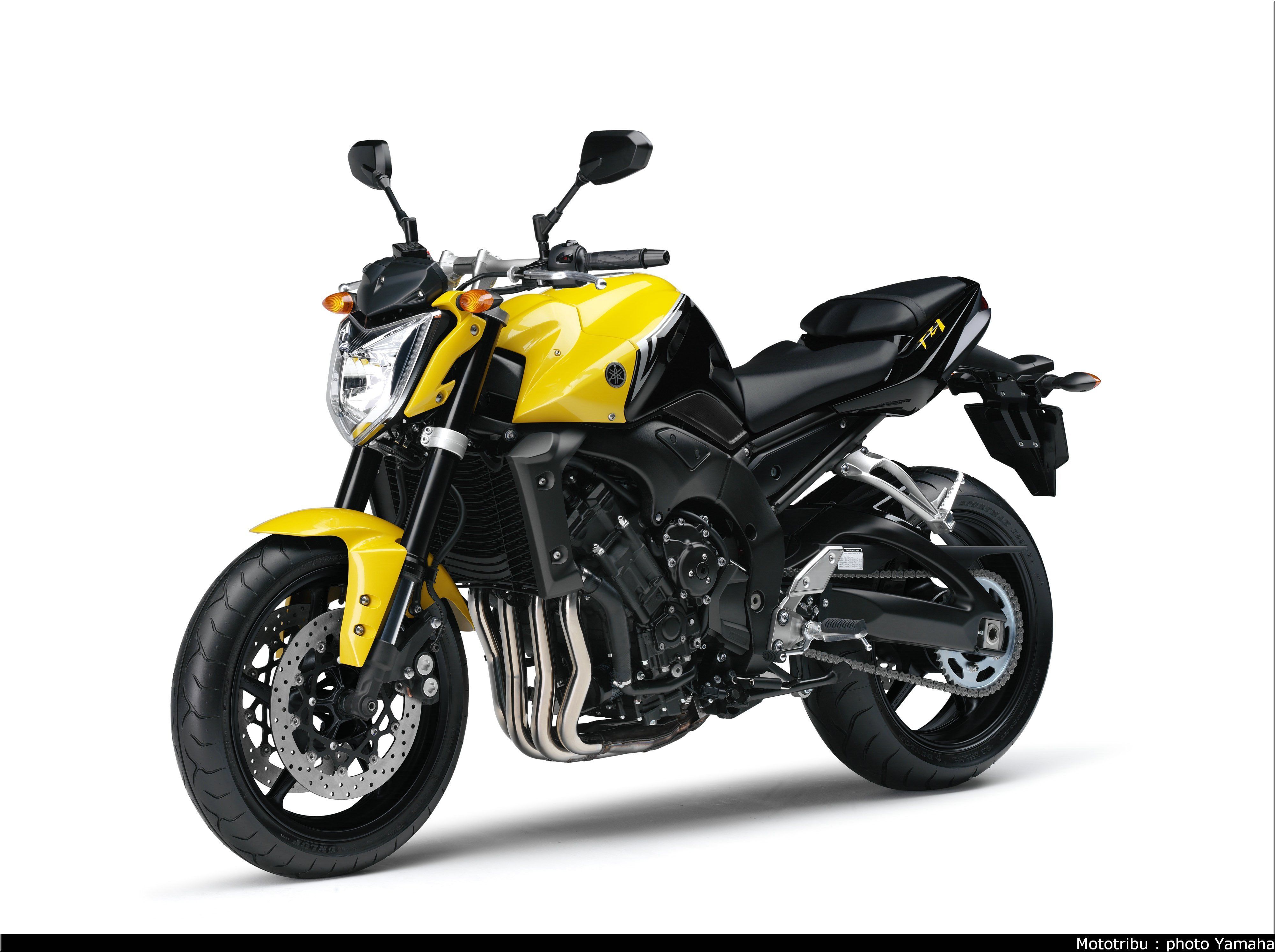 Yamaha FZ1 Price, Specs, Images, Mileage and Colours