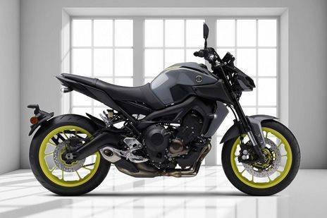 Yamaha MT 09 Price, EMI, Specs, Images, Mileage and Colours