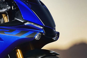 New Yamaha R1 with winglets rumoured to be in works - BikeWale