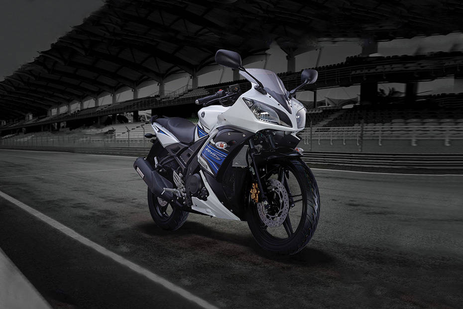 Yamaha YZF R15S Price, Mileage, Images, Colours, Specs, Reviews