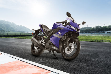 Yamaha R15S Price - Mileage, Colours, Images | BikeDekho