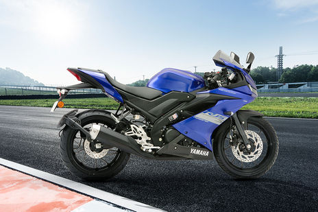 Yamaha R15S STD Price, Images, Mileage, Specs & Features