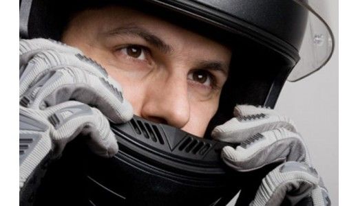 5 Basic Motorcycle Gears You must Wear on Every Ride 5 Basic Motorcycle Gears You must Wear on Every Ride
