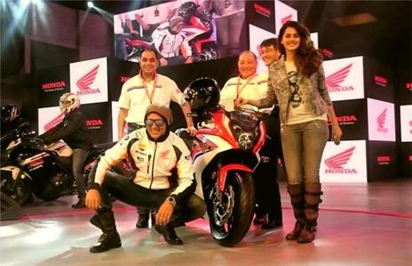 Honda CBR 650F Launched in India at Rs. 7.3 Lacs (Exclusive Video Inside)