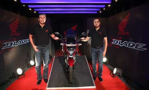 Honda Launches X-Blade With ABS At Rs 87,776 (ex-showroom Delhi) Honda Launches X-Blade With ABS At Rs 87,776 (ex-showroom Delhi)