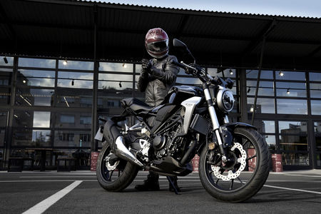 Weekly News Roundup: Honda CB300R Launched, Yamaha MT-15 Launch Date Confirmed, 2019 Bajaj Dominar Bookings Open & More! Weekly News Roundup: Honda CB300R Launched, Yamaha MT-15 Launch Date Confirmed, 2019 Bajaj Dominar Bookings Open & More!