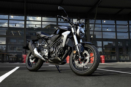 Honda CB300R Deliveries Commence Honda CB300R Deliveries Commence