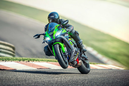 2019 Kawasaki Ninja ZX-10R Launched In India 2019 Kawasaki Ninja ZX-10R Launched In India