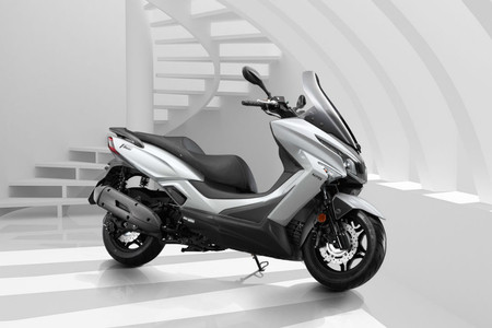 22Kymco X-Town 300i: Same Price Other Options 22Kymco X-Town 300i: Same Price Other Options