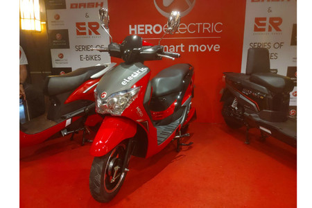 Hero Electric Launches Dash e-Scooter Hero Electric Launches Dash e-Scooter